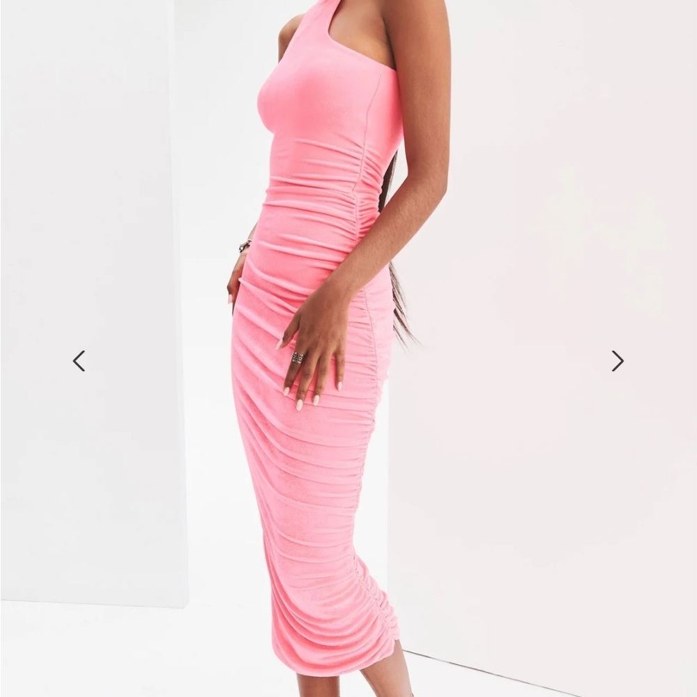 Ser.o.ya delta neon pink dress - Picture 2 of 3